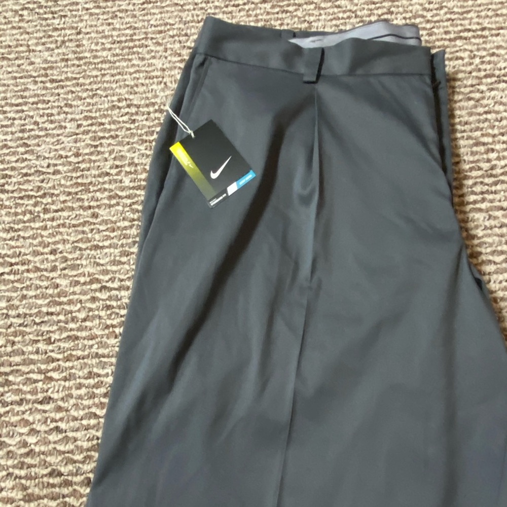 Nike men’s golf shorts